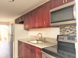 featured image of 2514 S Beretania St