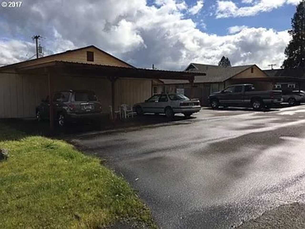 400, 402, 406, 408, 410 & 412 W. Second Ave - Photo 3 of 9