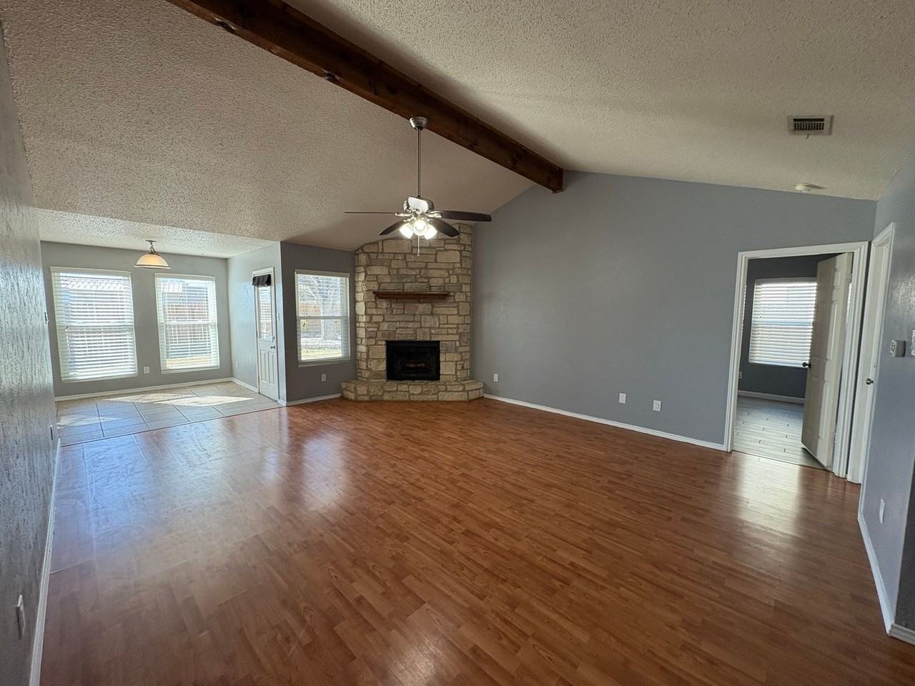 1003 Tamra Cv - Photo 3 of 24