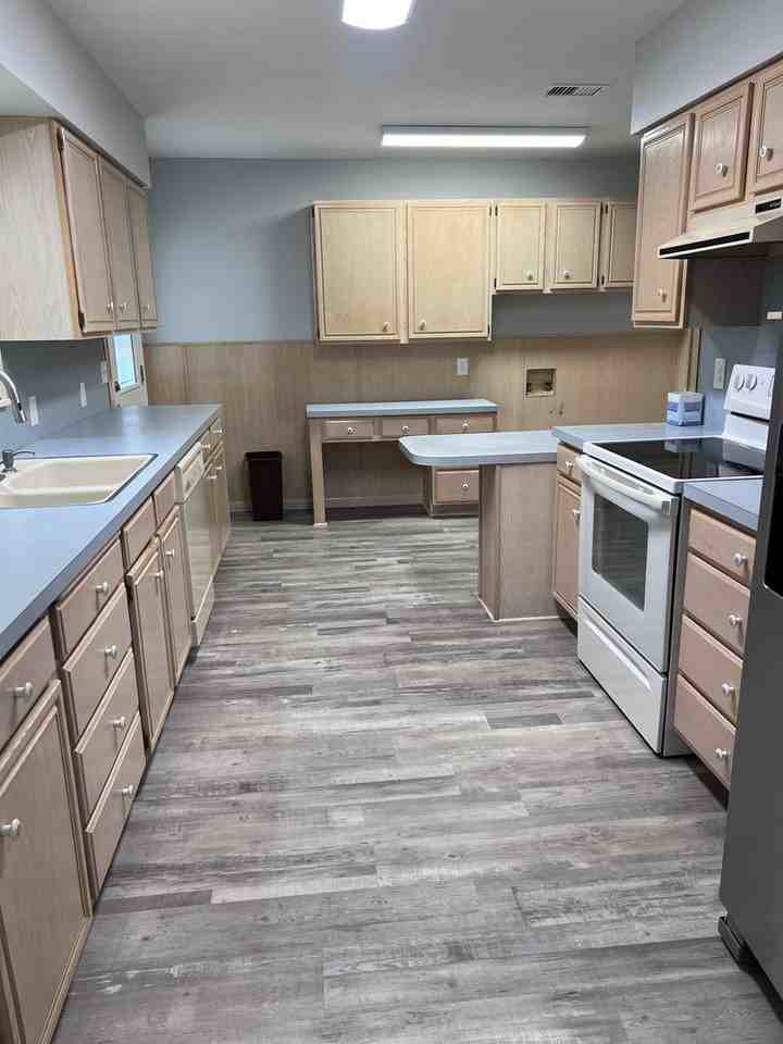 3806 35th St - Photo 5 of 15