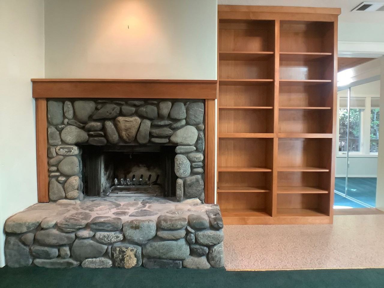 512 Granite St - Photo 2 of 17