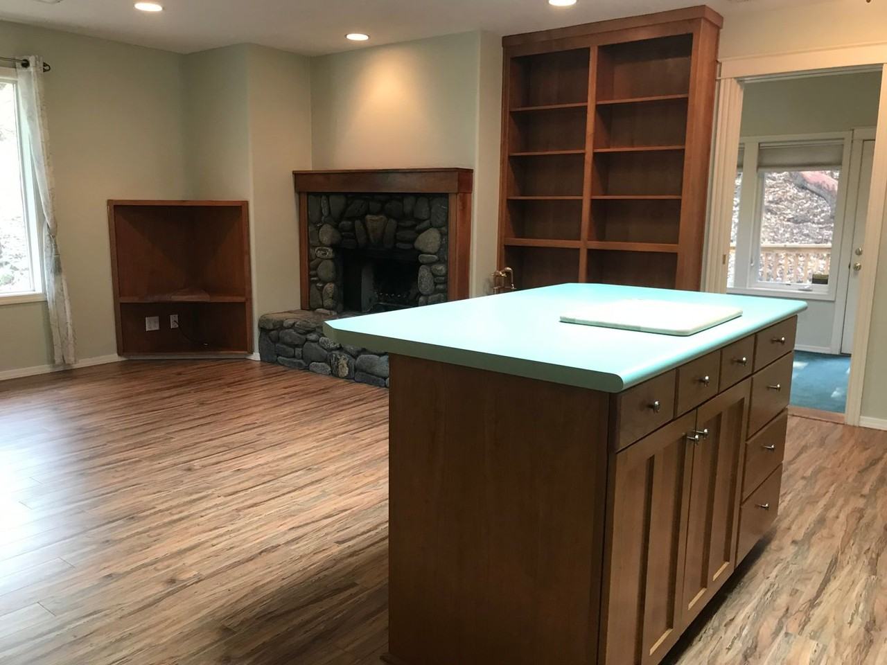 512 Granite St - Photo 3 of 17
