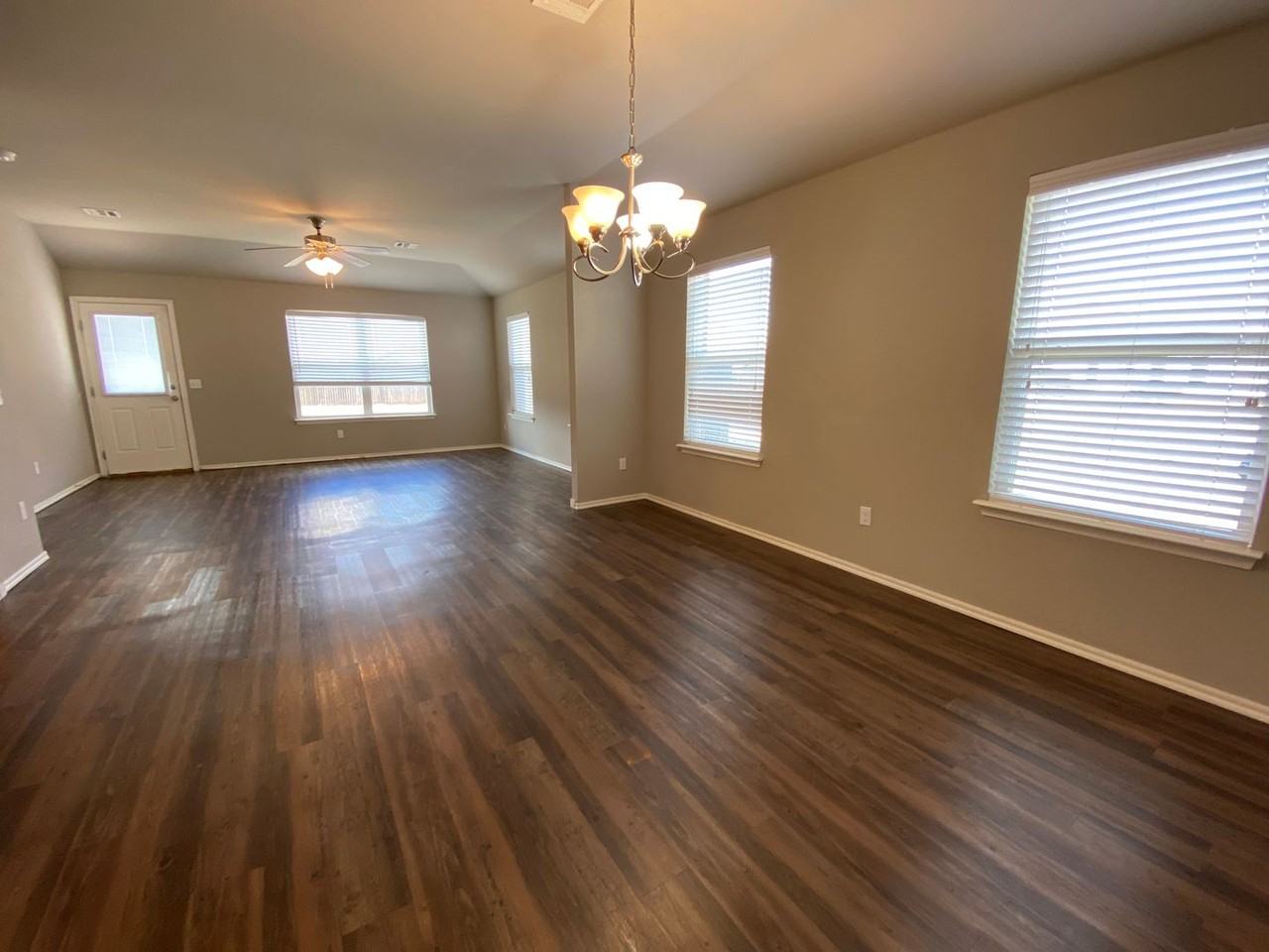 4517 Hunter Blvd - Photo 6 of 36