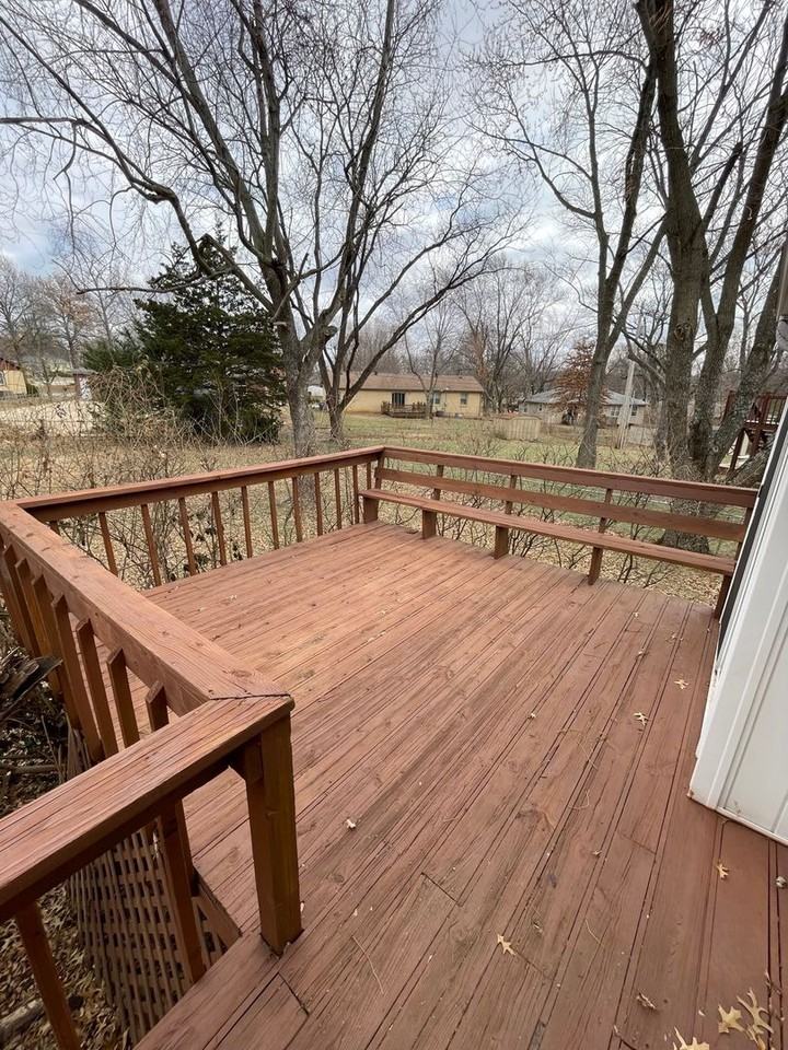 305 Sw Ensley Ln - Photo 4 of 5