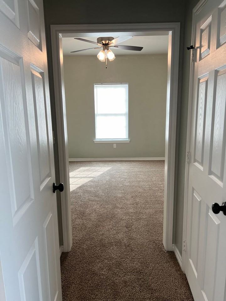 113 Village North Cir - Photo 6 of 13