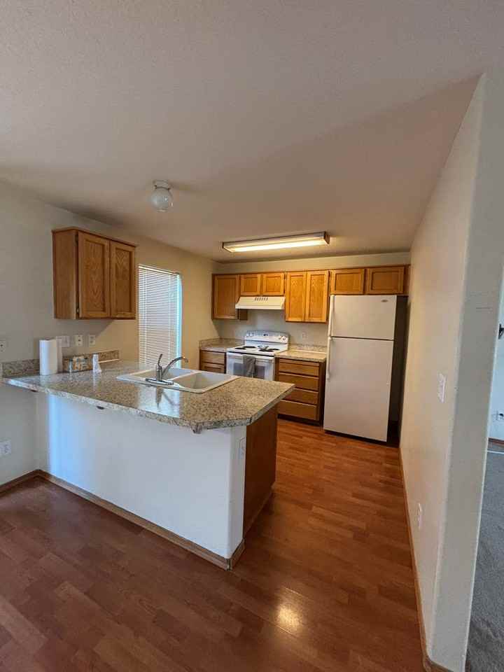 8925 Sw 76th Pl - Photo 2 of 15