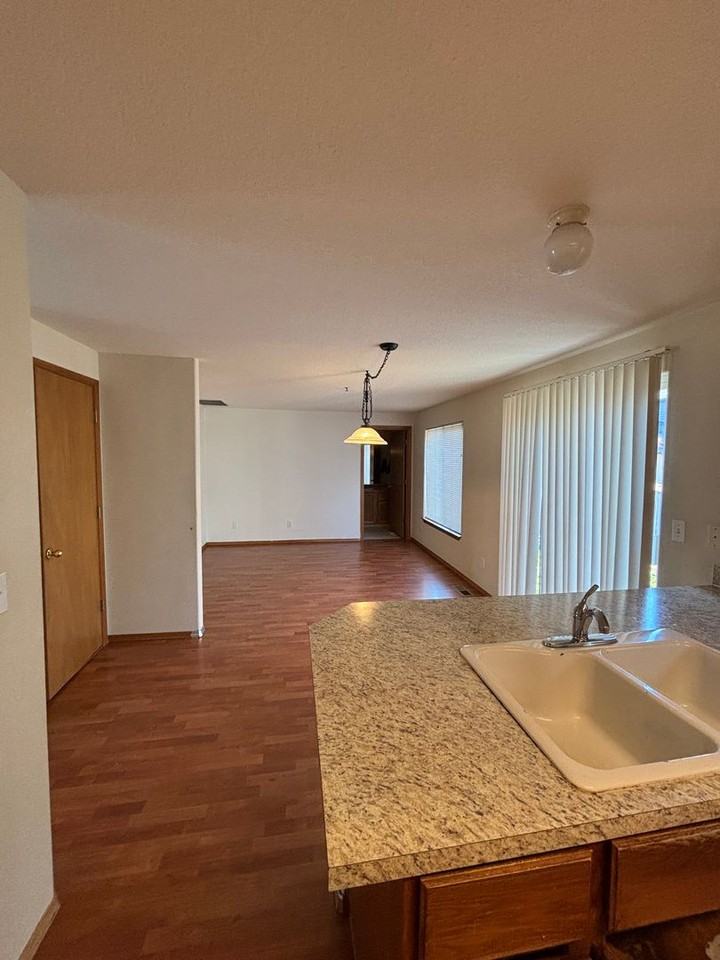 8925 Sw 76th Pl - Photo 3 of 15