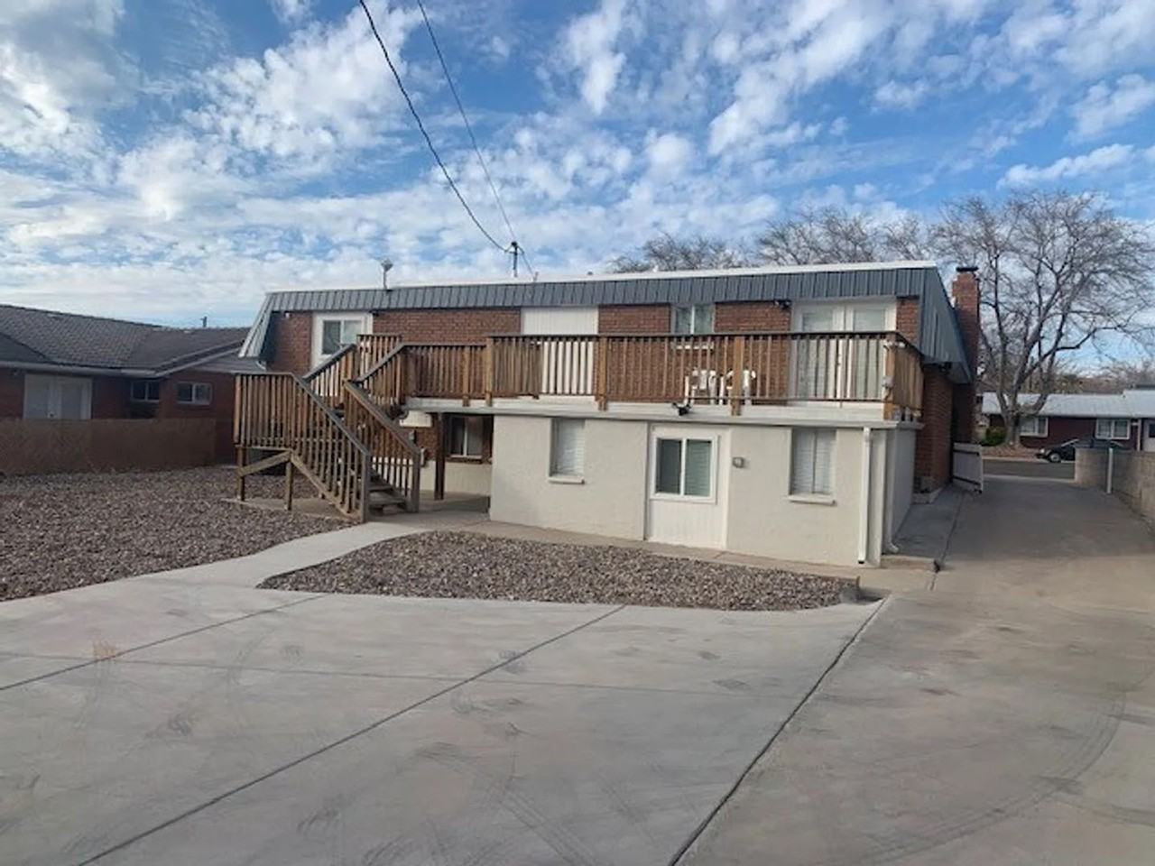 620 E 600 S #B - Photo 3 of 19