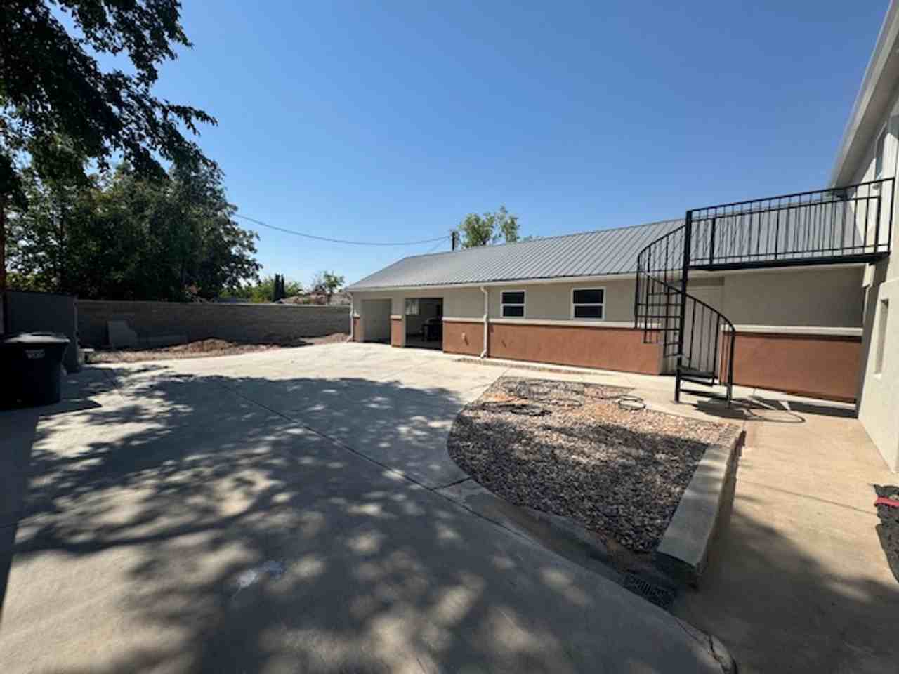 620 E 600 S #B - Photo 4 of 19