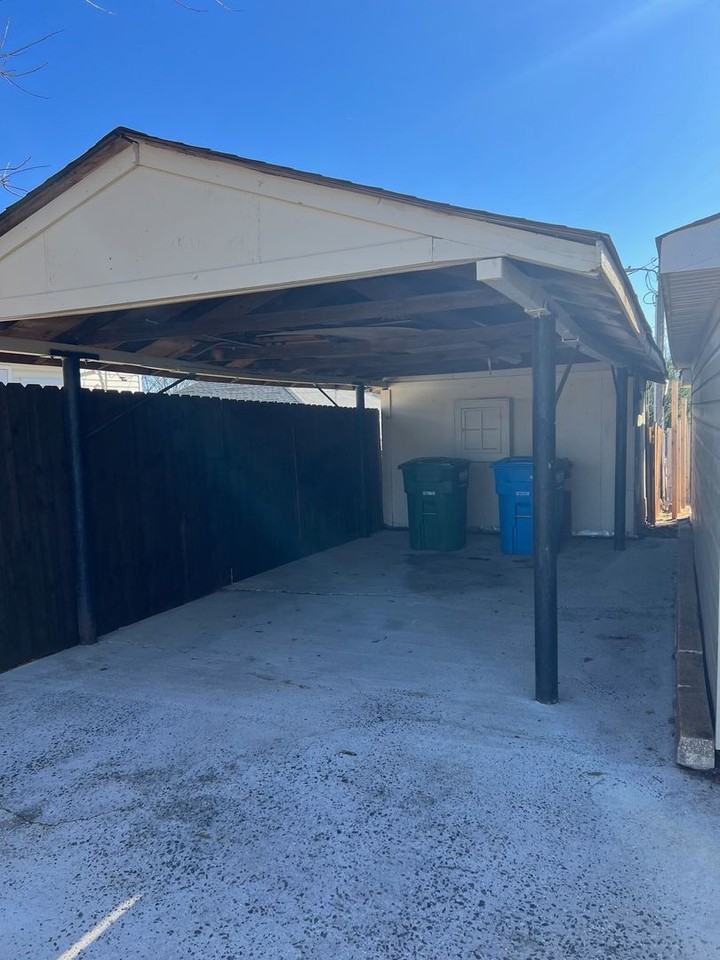 15 1st St #1 - Photo 5 of 12