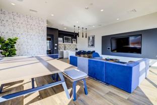 295 29th St - Photo 1 of 1