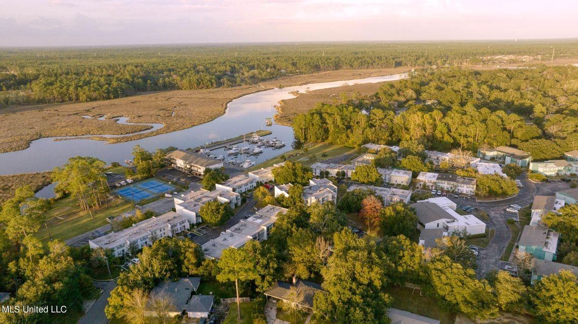 3230 Cumberland Rd #46 - Photo 4 of 16