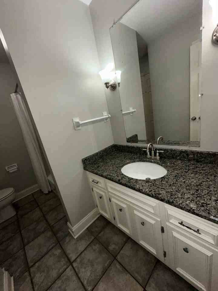 5834 Brentwood Trce #1 - Photo 3 of 16