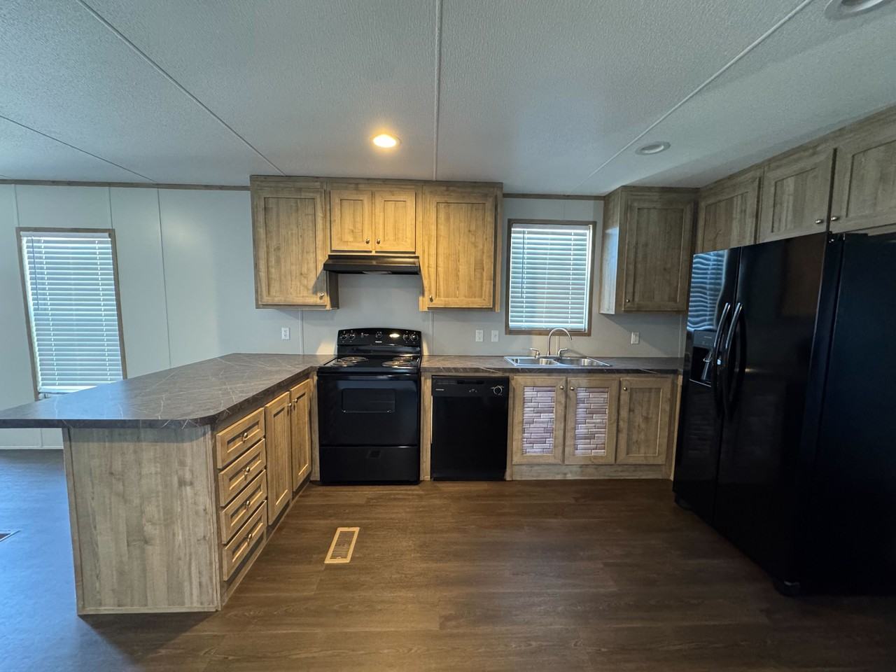 112 Parma Ct - Photo 6 of 18