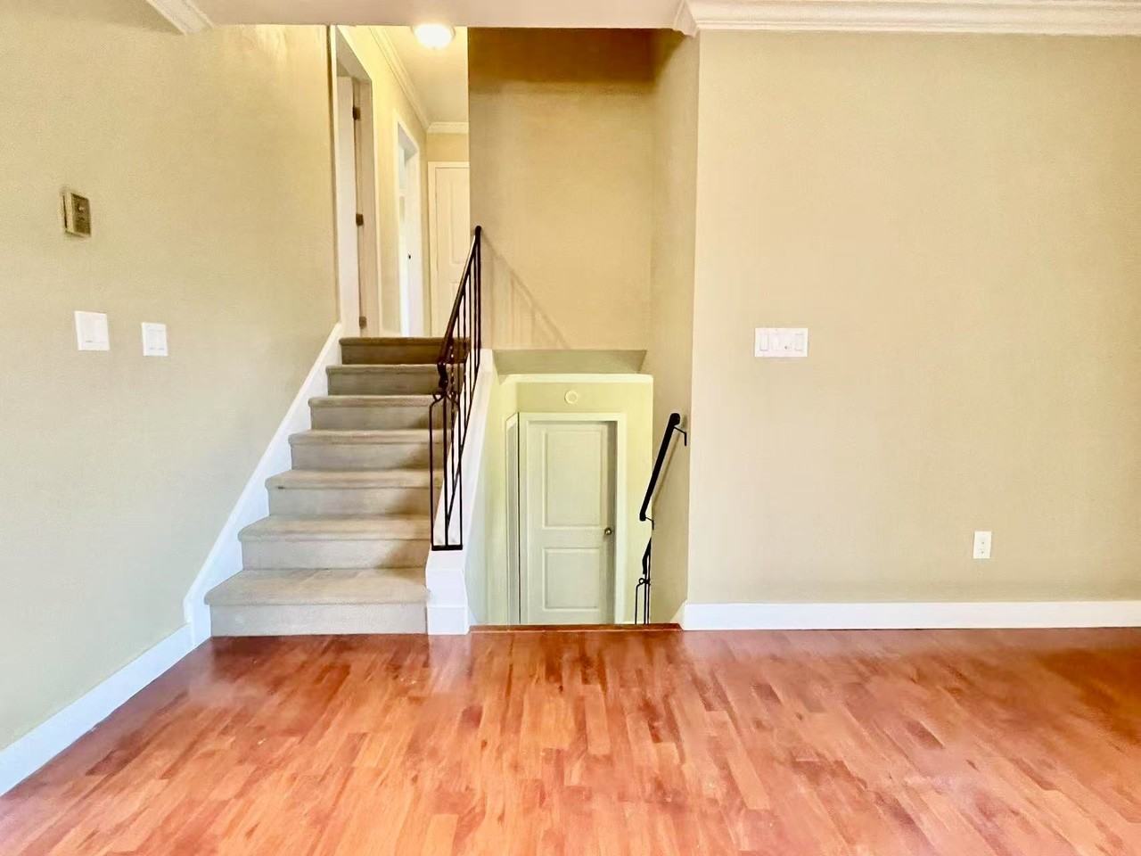 8500 Laidmore Road - Photo 3 of 12