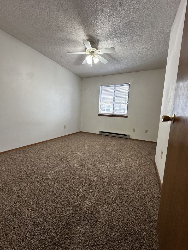 940 N 17th St #4 - Photo 7 of 8
