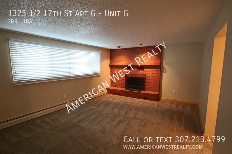 1325 1/2 17th St Apt G #G - Photo 2 of 8