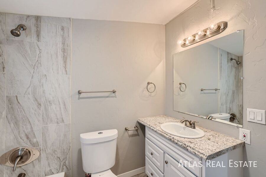 26 W Rio Grande St - Photo 6 of 31