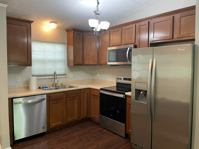 2443 Sanford Dr #2443 - Photo 5 of 26