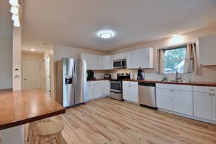 216 Glen Ave - Photo 1 of 1