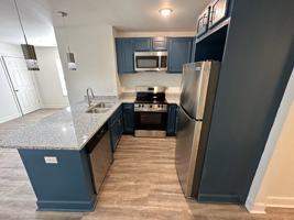 featured image of 804 N Chester St #B