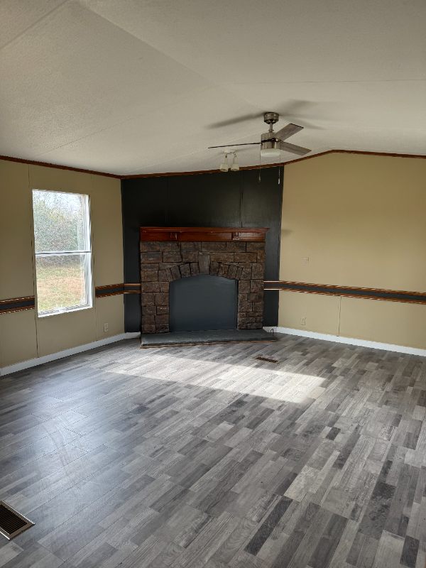 3375 Humphries Rd - Photo 2 of 13