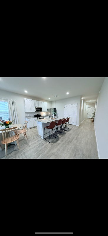 518 Pleasanton Way - Photo 5 of 15