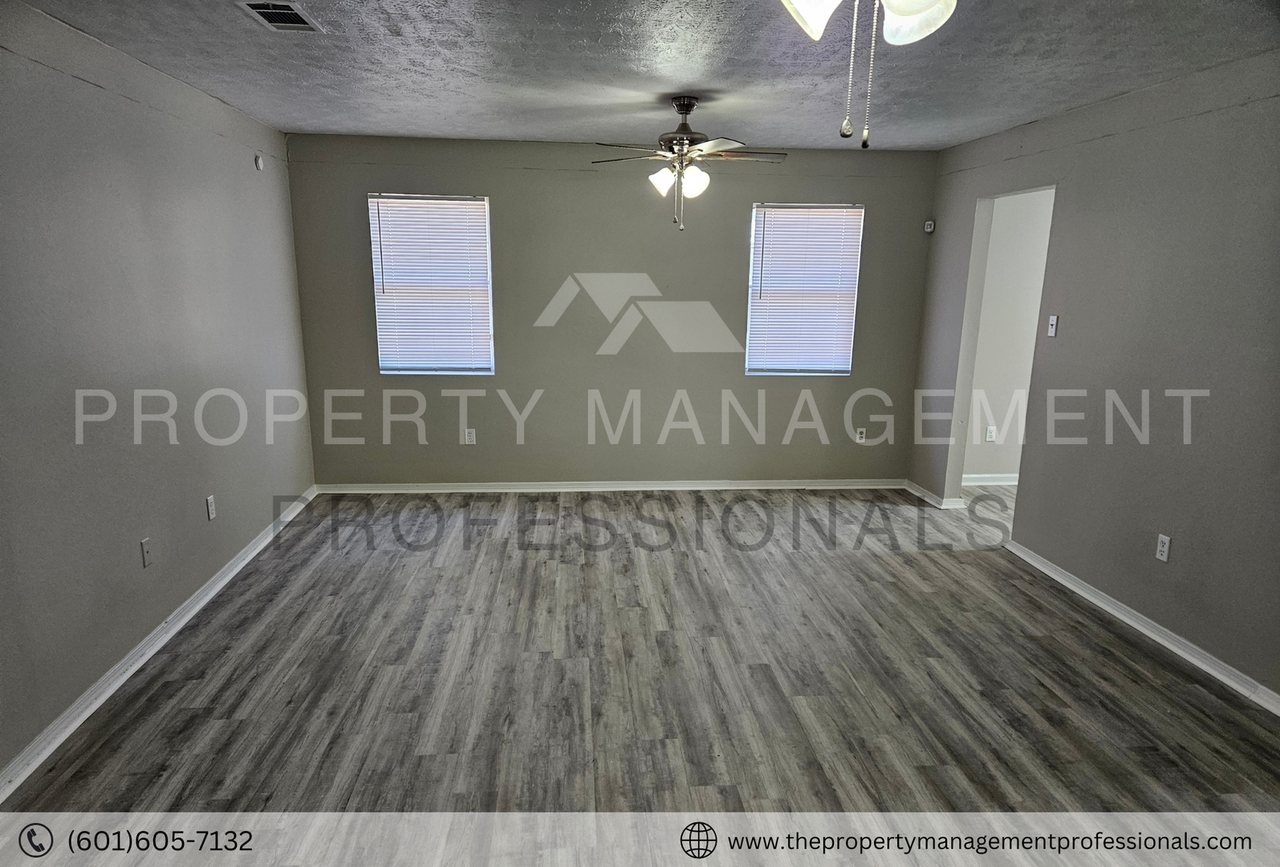 2814 Smith Robinson St - Photo 5 of 29