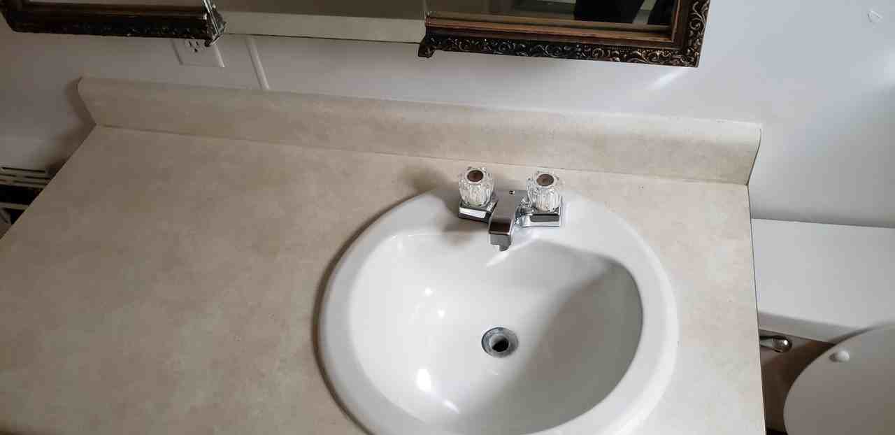 2414 Guadalupe St - Photo 6 of 10