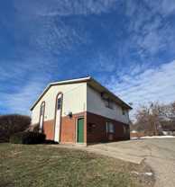 3305 Roosevelt Blvd - Photo 1 of 1