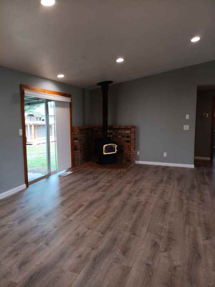 4637 47th Ave Ne - Photo 5 of 23