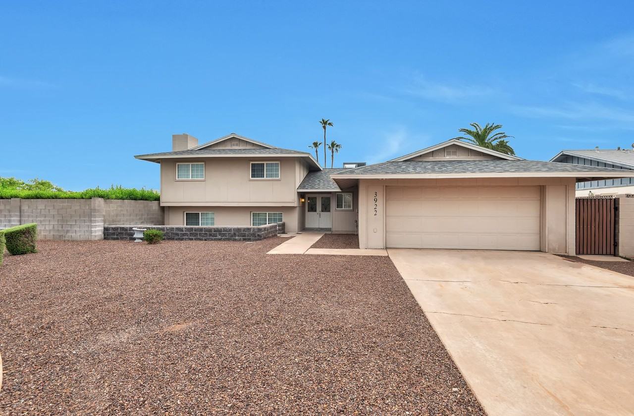 3922 S Alder Dr - Photo 4 of 33