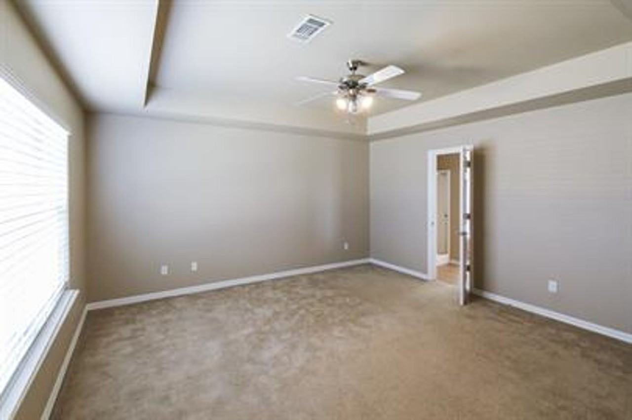 720 Harvest St - Photo 7 of 20