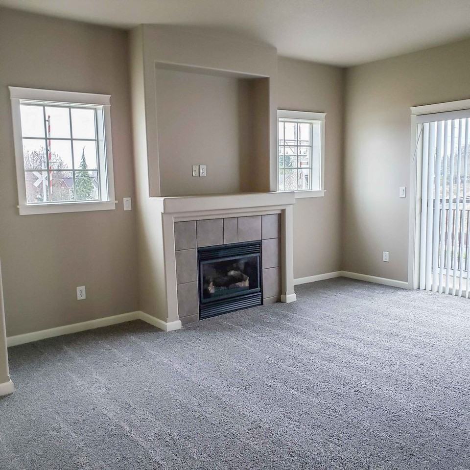 1101 Se Rasmussen Blvd - Photo 3 of 18