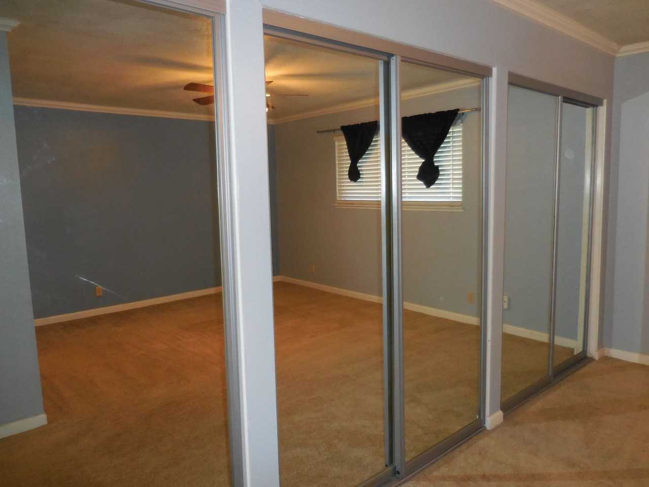 254 Edwin Dr - Photo 7 of 17