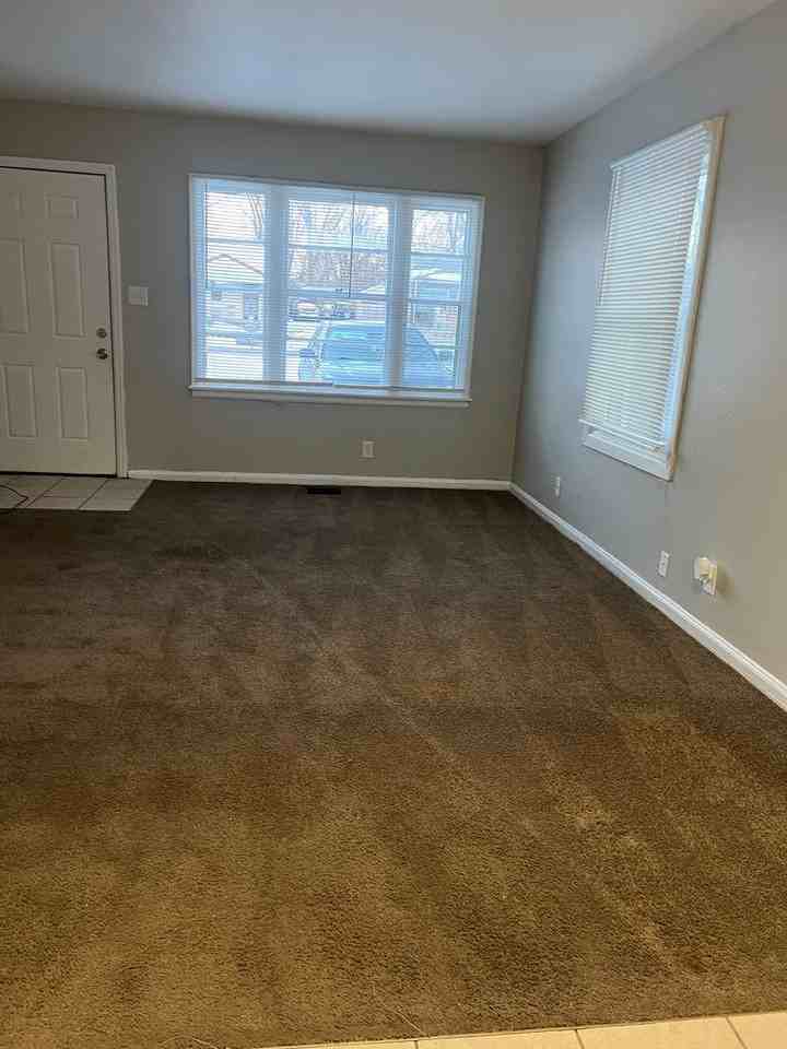 3422 N Butler Ave - Photo 5 of 12