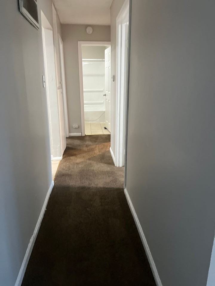 3422 N Butler Ave - Photo 6 of 12