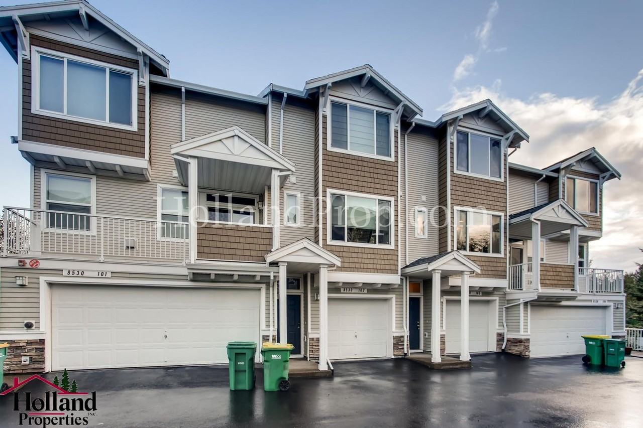 8530 Sw 147th Ter #103 - Photo 2 of 24