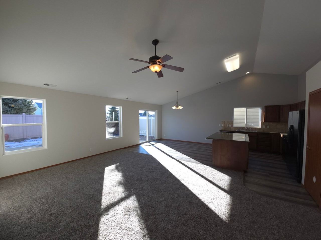 3378 W Pescador Dr - Photo 4 of 29