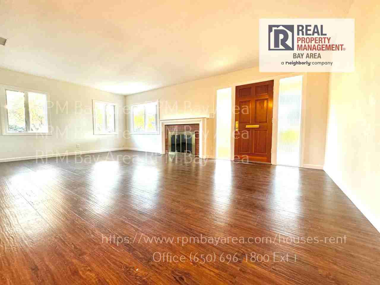 1087 Embarcadero Rd - Photo 7 of 20