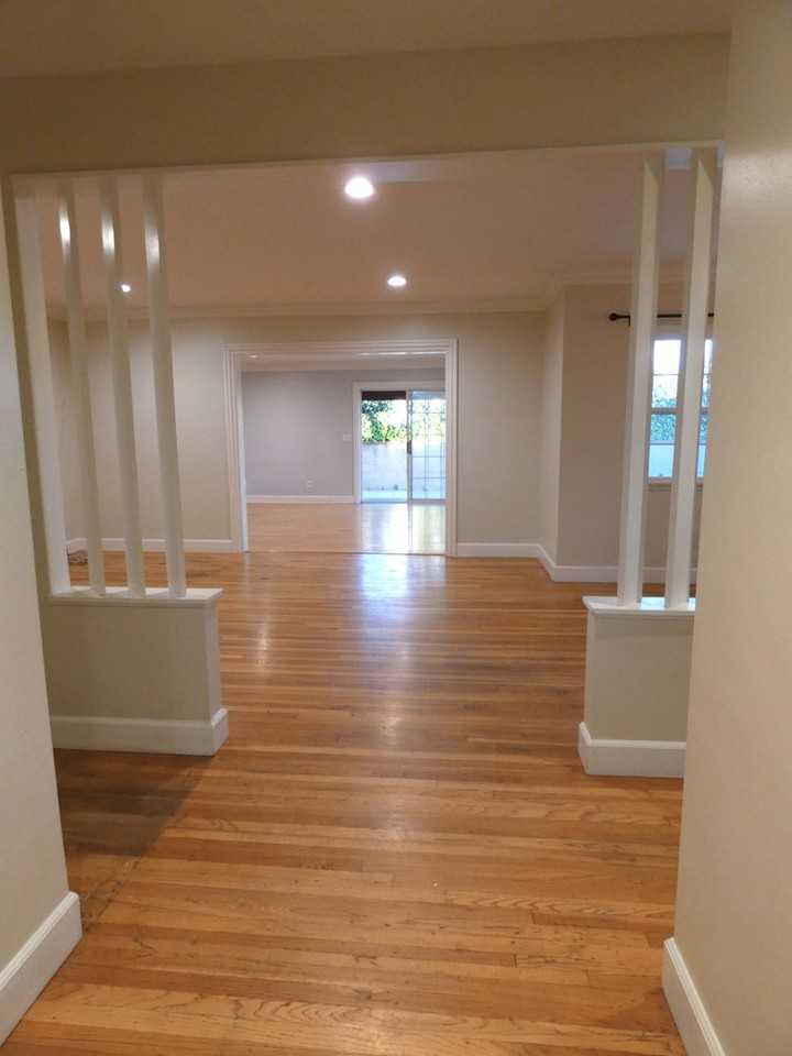 11208 Corley Dr - Photo 2 of 15
