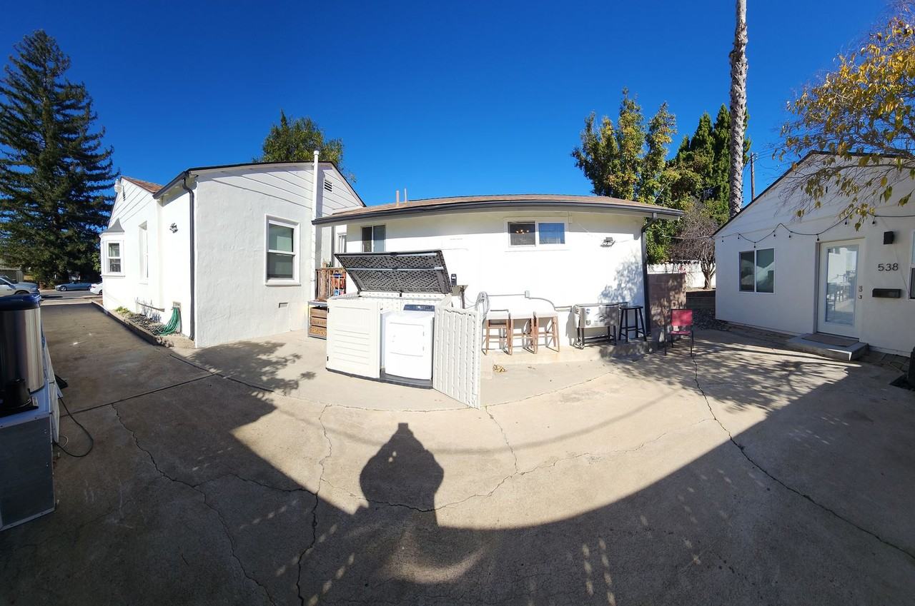 536 Hathway Ave - Photo 2 of 50