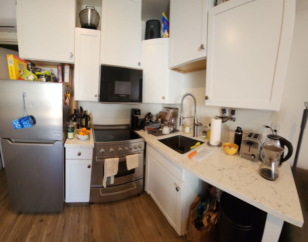 536 Hathway Ave - Photo 7 of 50
