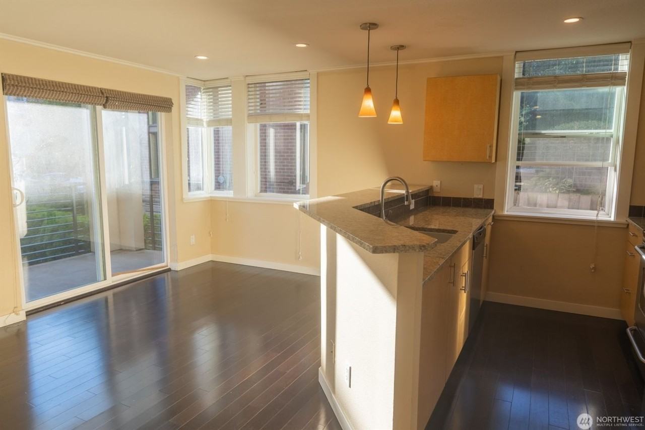626 4th Ave W #201 - Photo 2 of 24