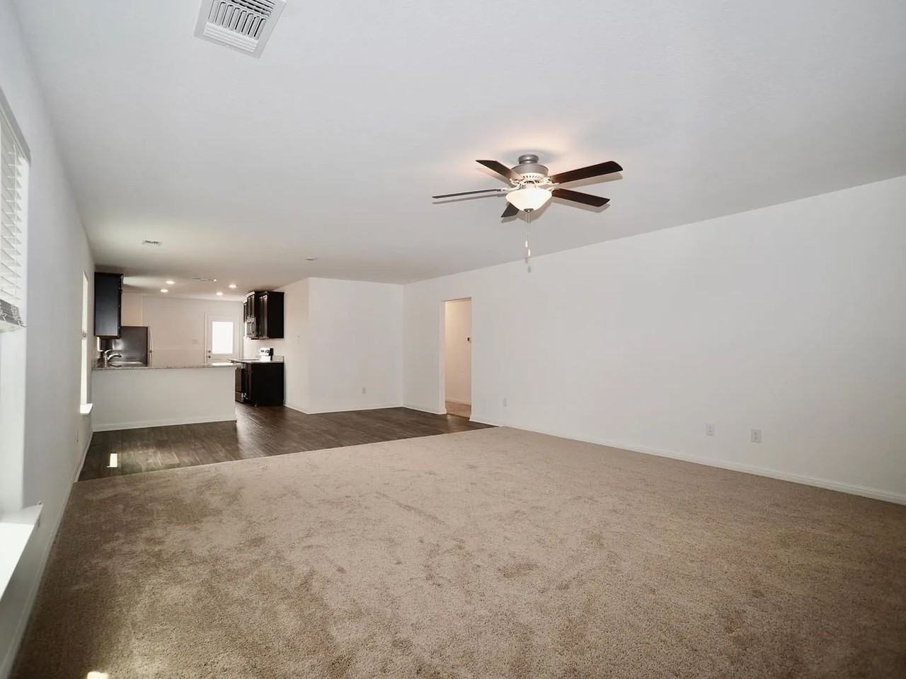 136 Maywood Ln - Photo 7 of 24