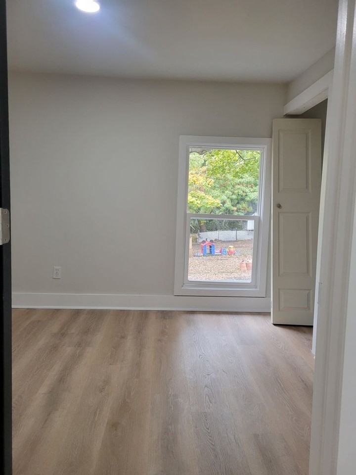 1713 Coleman Ave - Photo 2 of 11