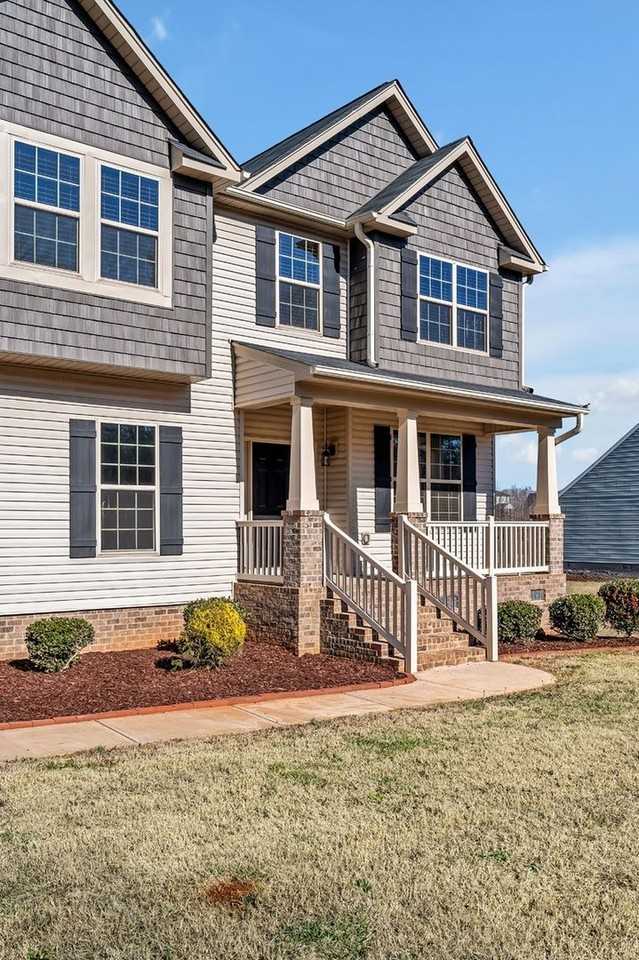 1850 Payne Rd - Photo 2 of 19