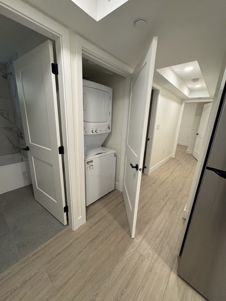 1334 East 35th Avenue #2 - Photo 6 of 8
