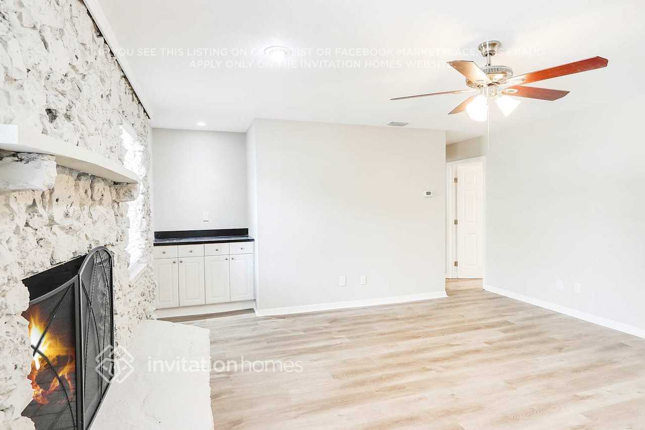 4515 S Hale Ave - Photo 6 of 24