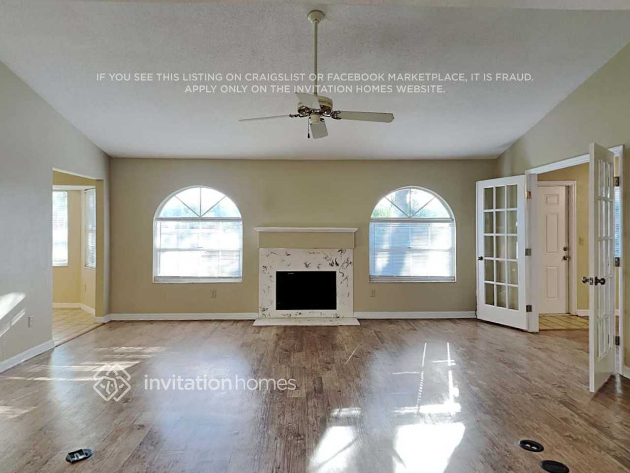 6169 Half Moon Dr - Photo 5 of 17